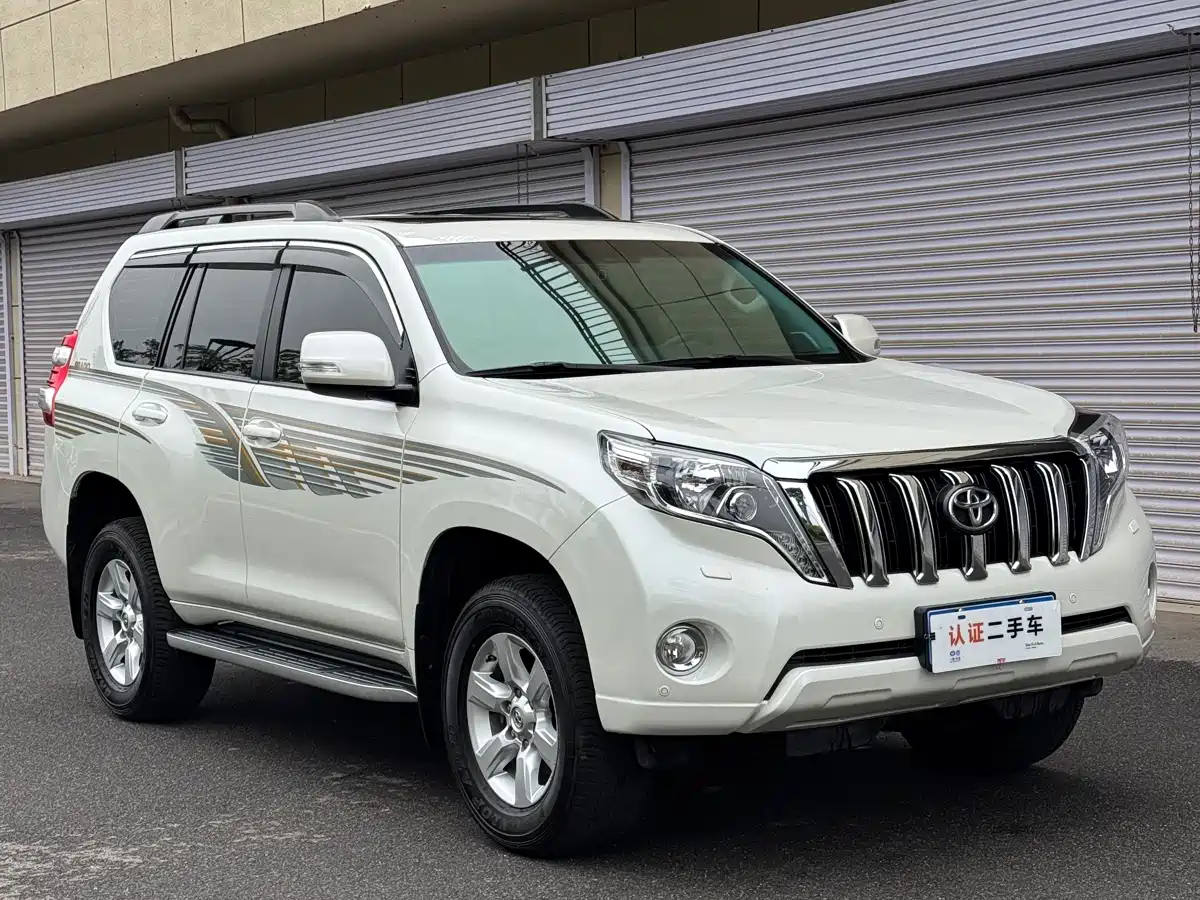 Toyota Prado 2016 3.5L Auto TX-L фото 3