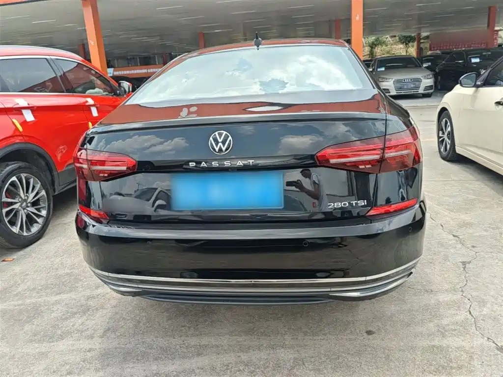 Volkswagen Passat 2021 Model 280TSI Business Edition фото 6