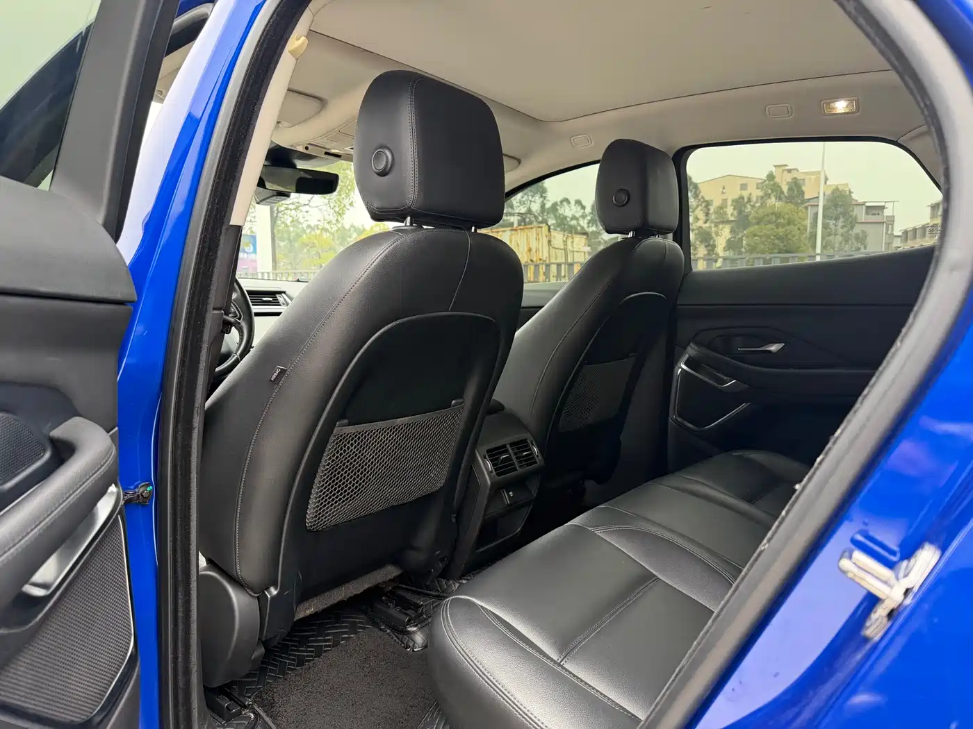 Фото 9 - Jaguar E-PACE