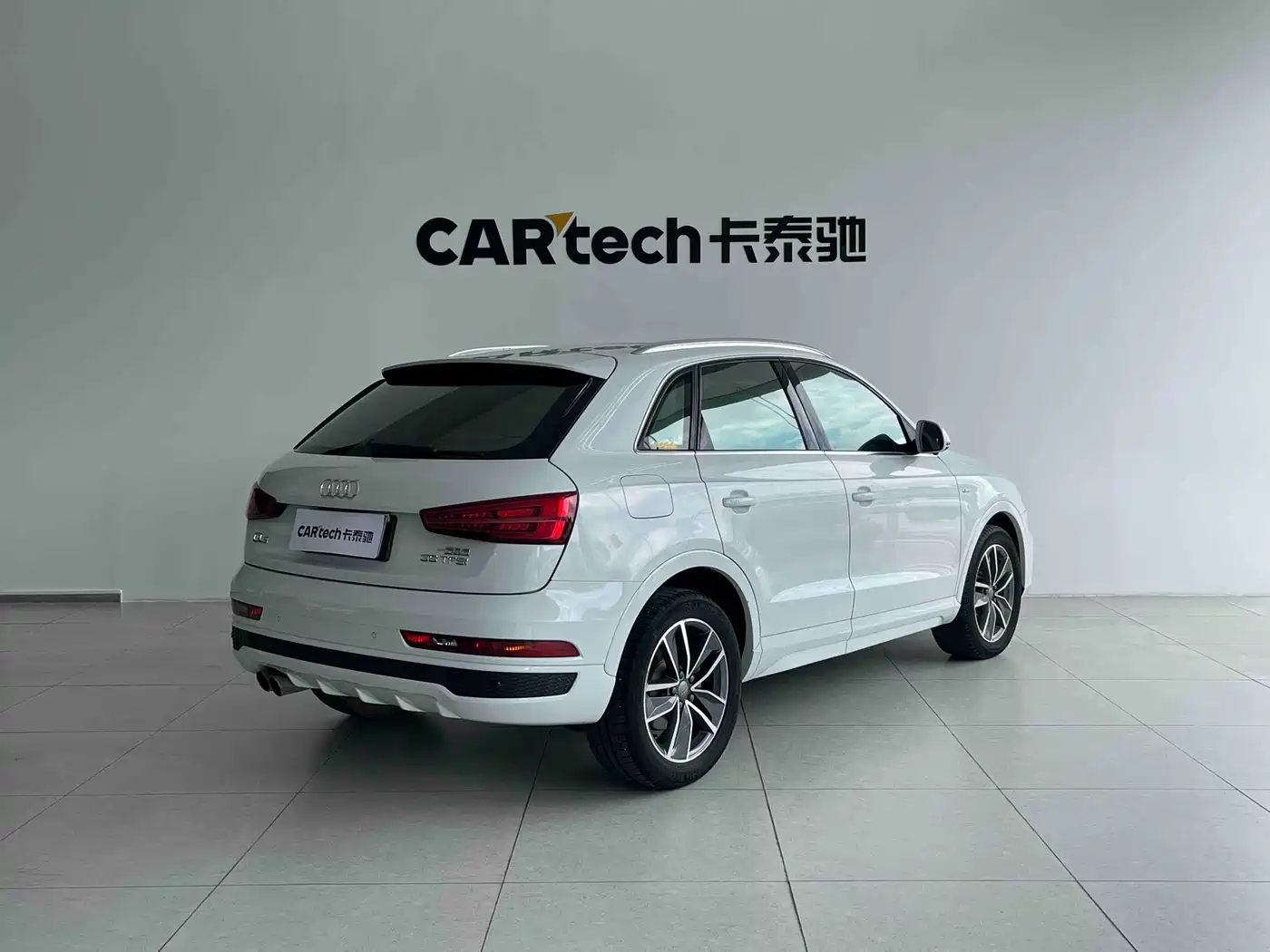 Audi Q3 2018 35 TFSI Fashion Collector's Edition фото 6