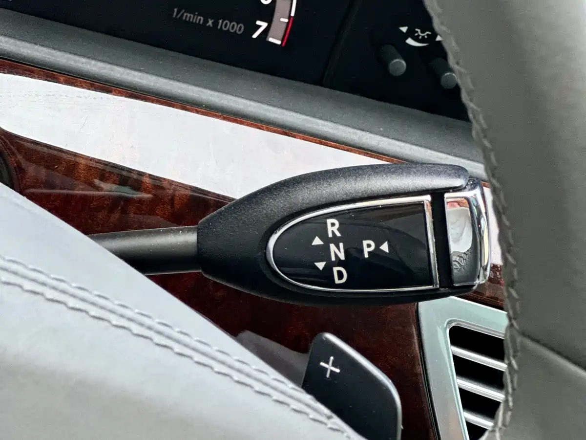 Mercedes-Benz S-Class 2010 S 350 L Luxury фото 33