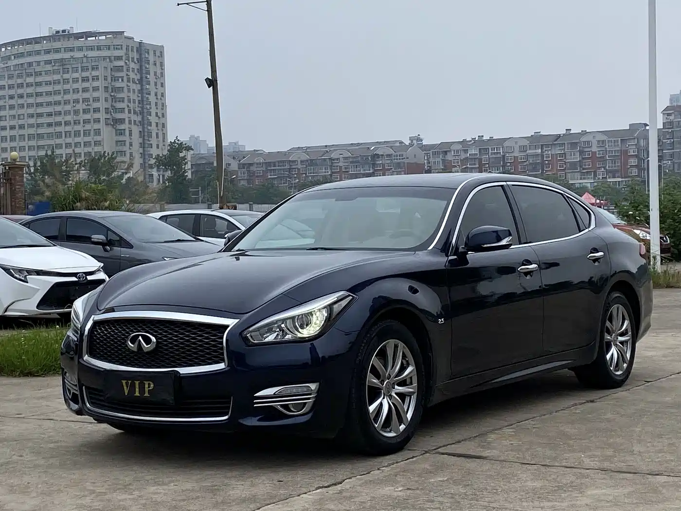 Infiniti Q70 2018 2017 Q70L 2.5L Elite Edition