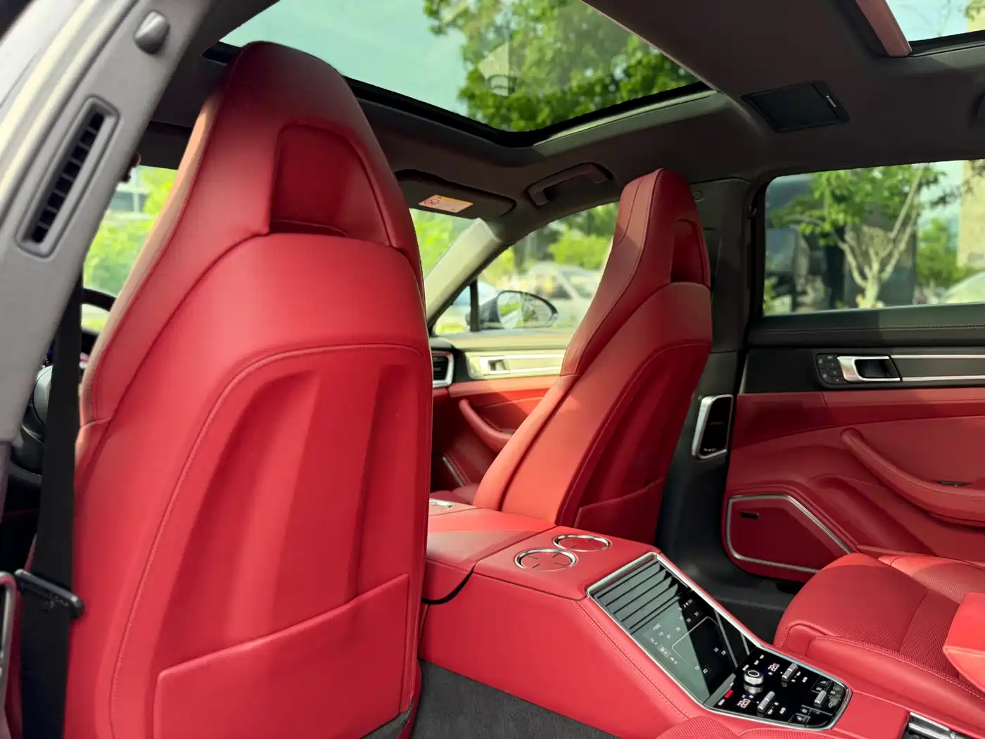 Porsche Panamera 2023 Panamera 4 Executive Long Wheelbase Platinum Edition 2.9T фото 14