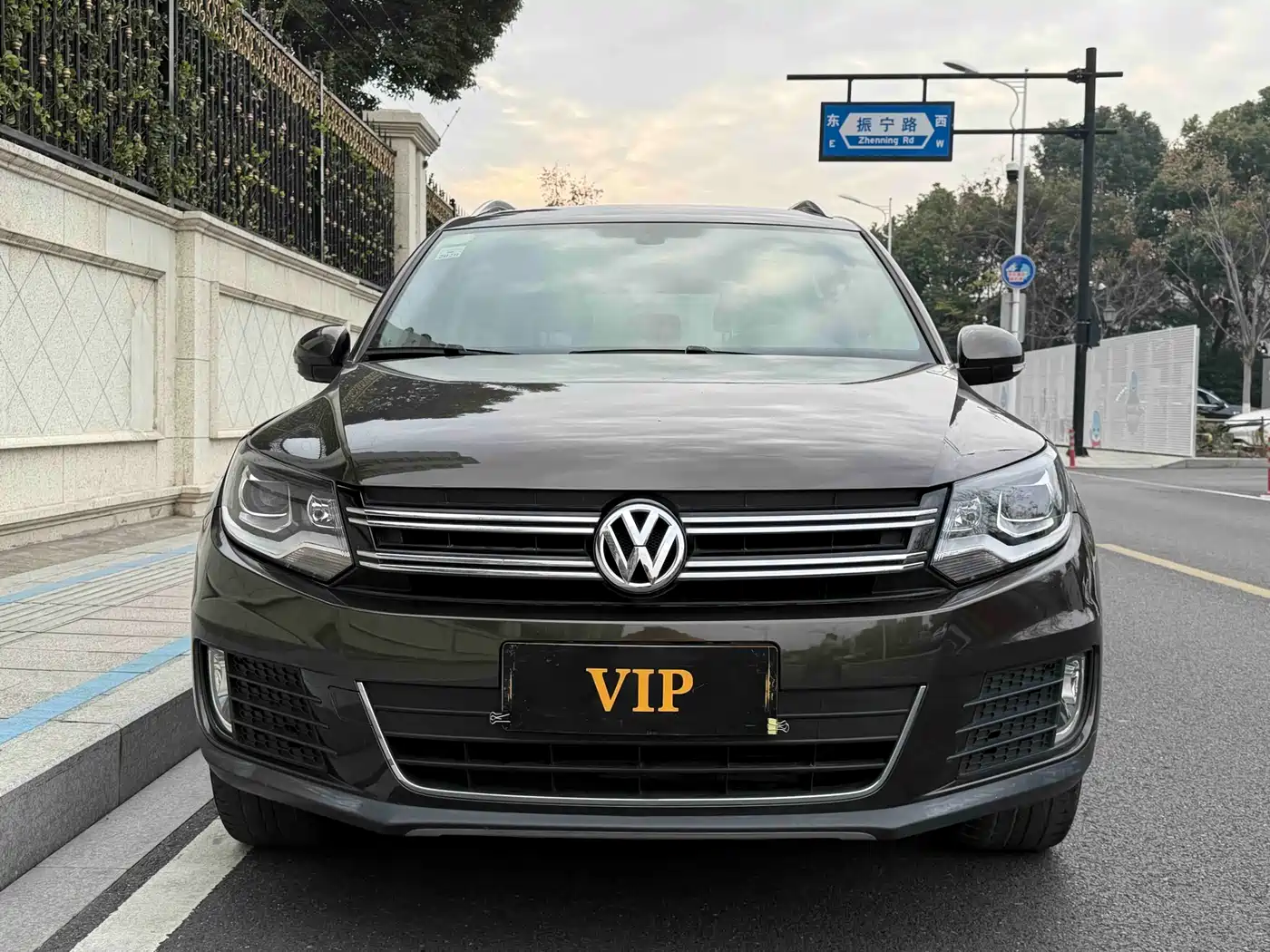 Volkswagen Tiguan 2016 Model 300TSI Automatic 2WD Luxury Edition фото 2