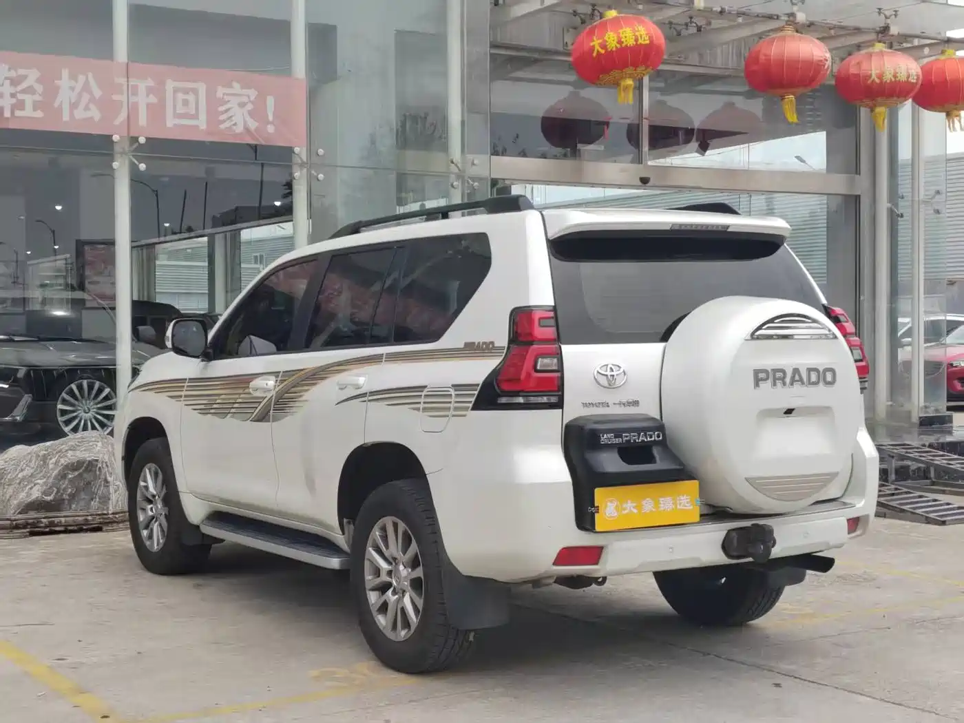 Toyota Prado 2018 3.5L Automatic TX-L NAVI Rear-mounted Spare Tire фото 15