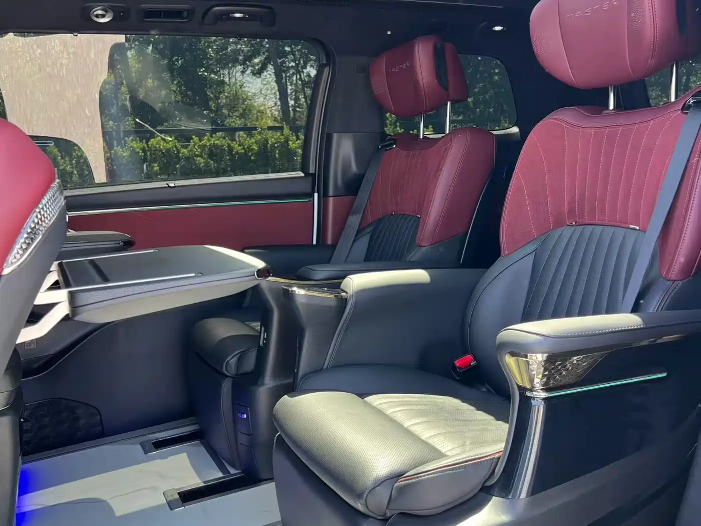GAC Trumpchi Trumpchi M8 2023 Model Master Series 400T Flagship Edition фото 5