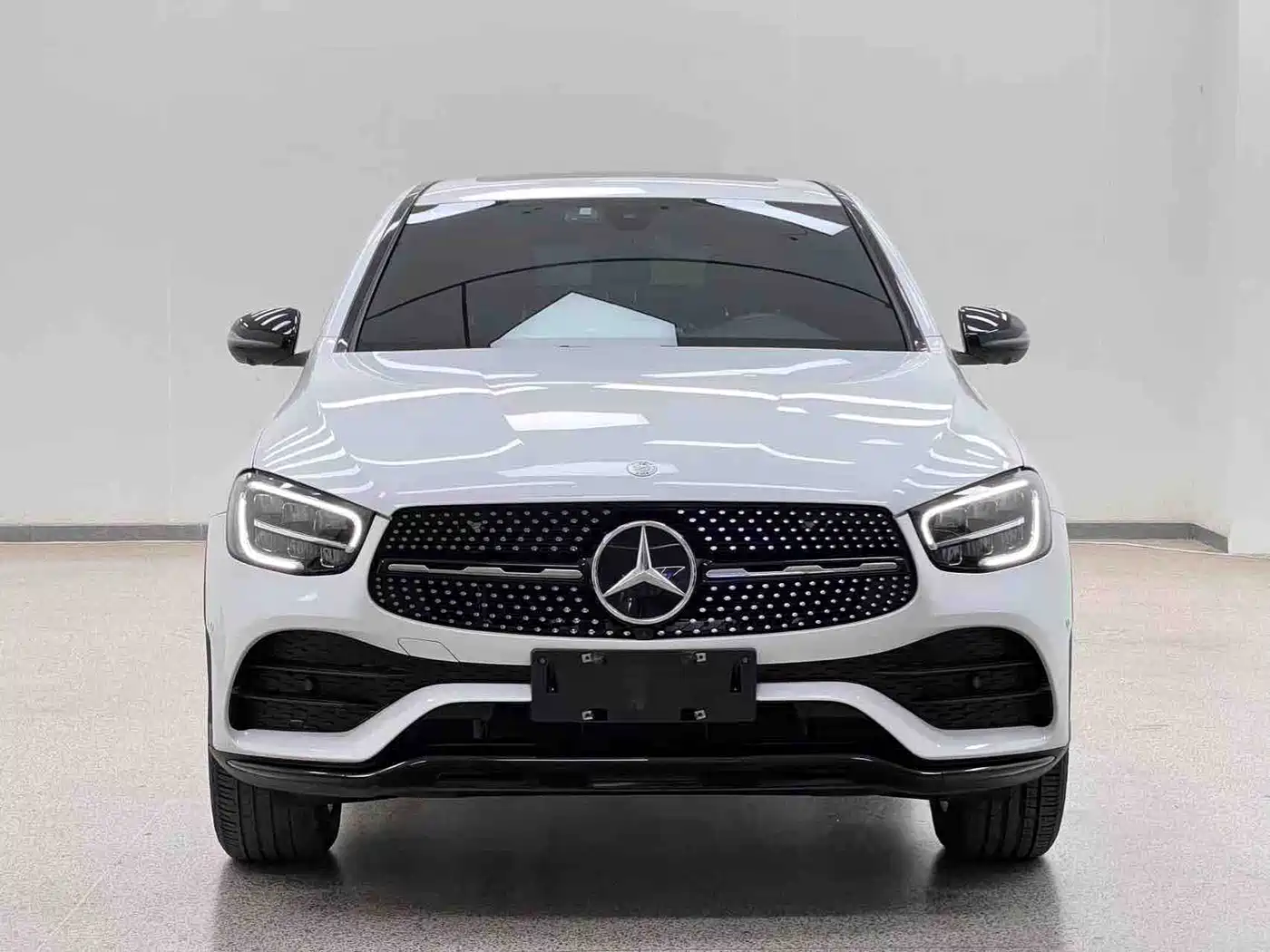 Mercedes-Benz GLC Coupe 2022 Facelift GLC 260 4MATIC Coupe SUV фото 2