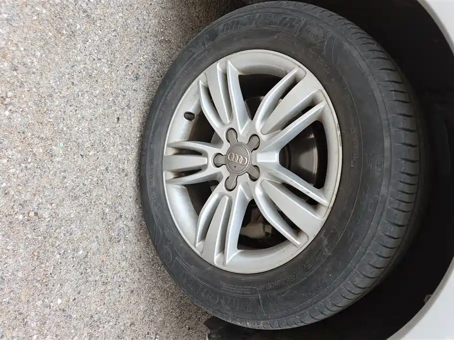 Audi Q3 2013 35 TFSI Comfort фото 6