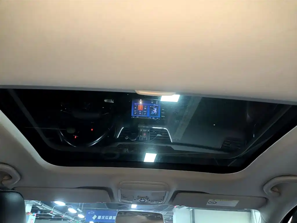 Škoda Octavia 2016 TSI280 DSG Smart Edition фото 17
