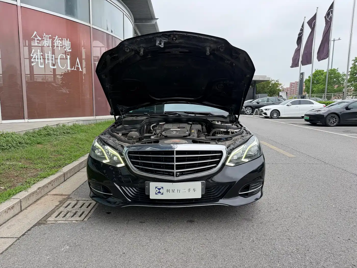 Mercedes-Benz E-Class 2014 Facelift E 260 L Luxury фото 3