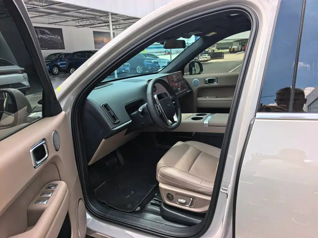 2026 Li Auto L6