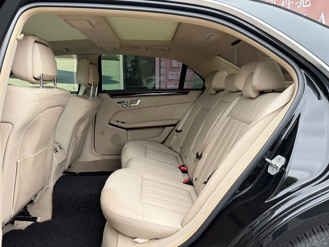 Mercedes-Benz E-Class 2014 Facelift E 260 L Luxury фото 13