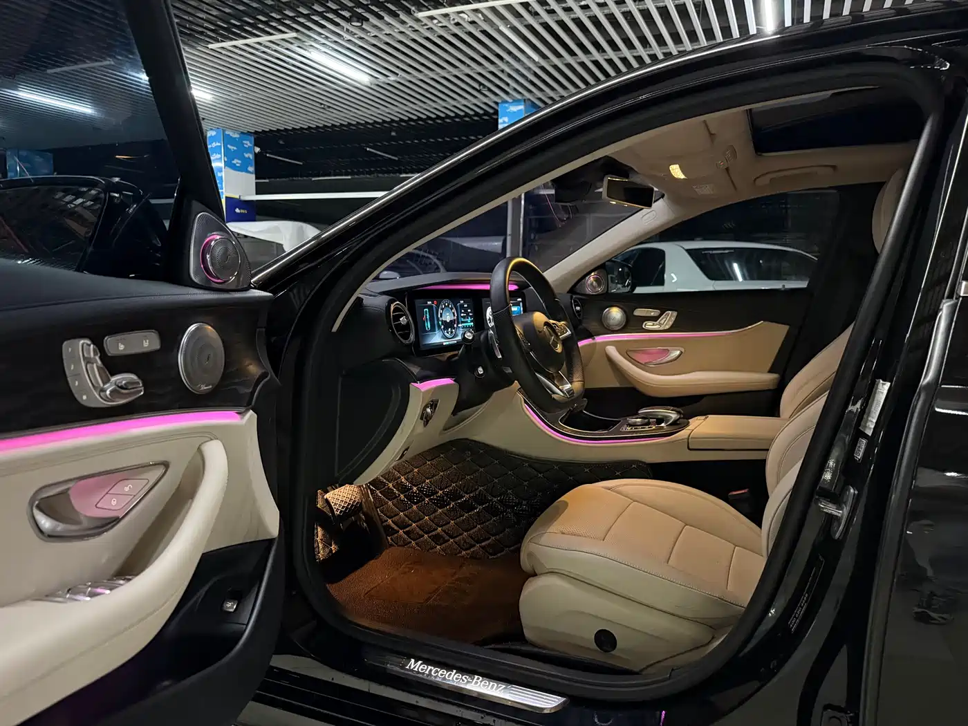 Mercedes-Benz E-Class 2017 E 300 L Sport Luxury фото 3
