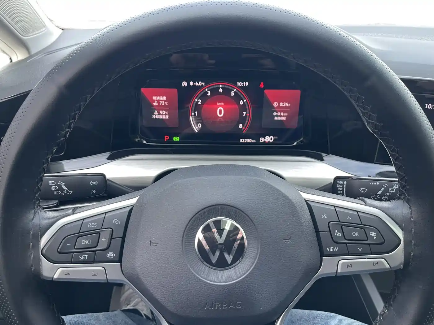 Volkswagen Golf 2021 280TSI DSG 30th Anniversary Edition фото 10