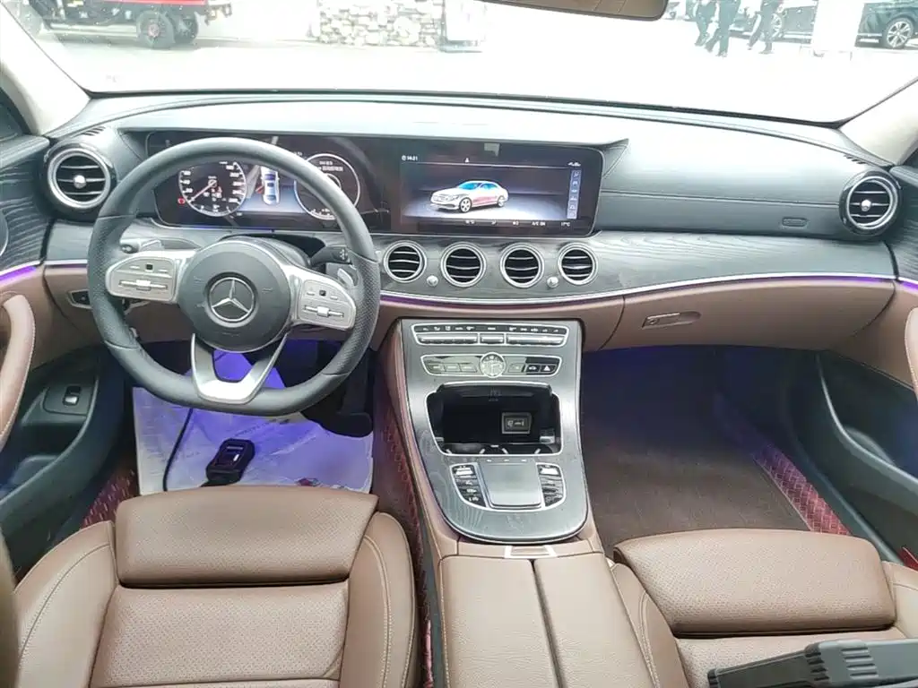 Mercedes-Benz E-Class 2019 E 260 L Sport фото 10