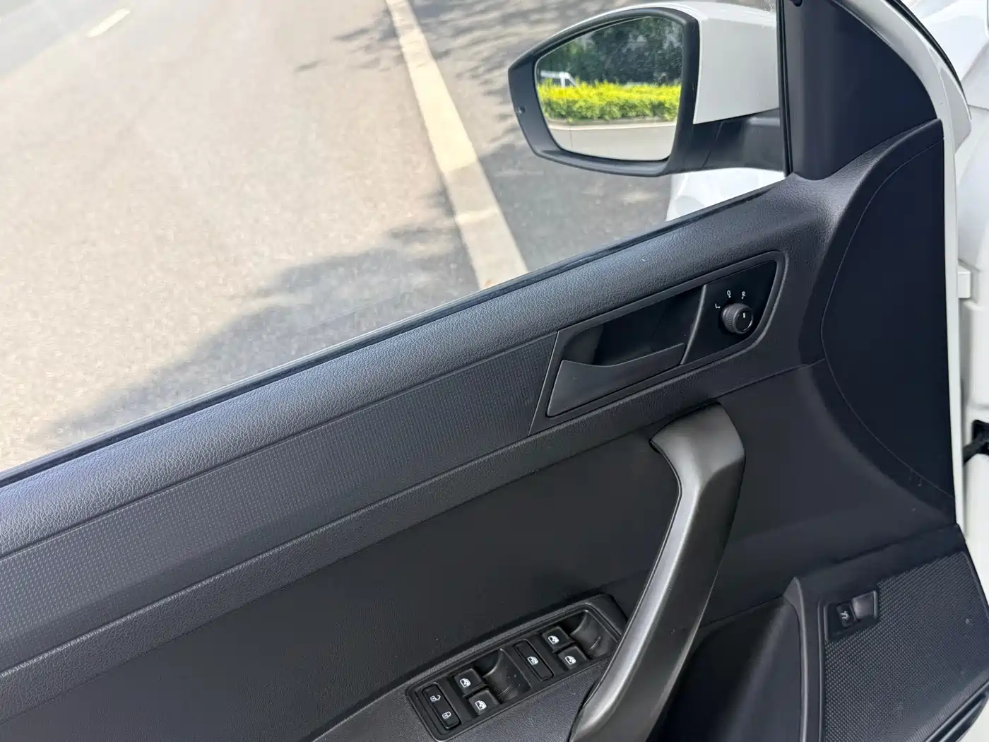 Volkswagen Santana 2016 1.6L Manual Trend Edition фото 8