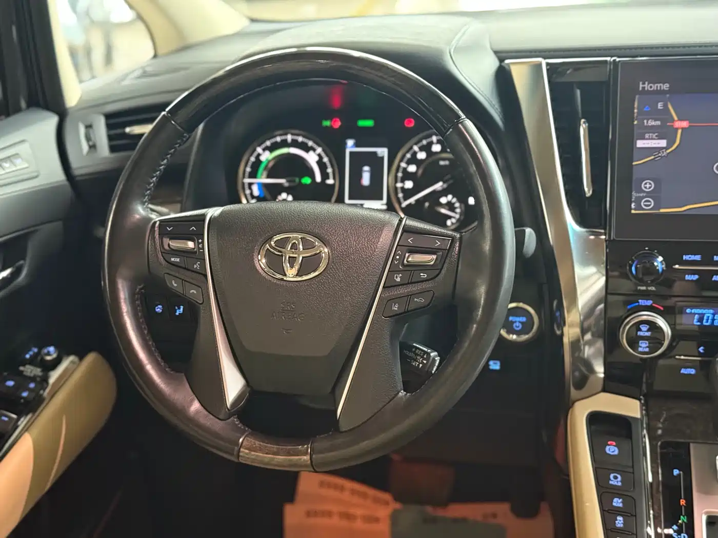 Toyota Vellfire 2021 Crown Hybrid 2.5L HV Supreme Edition фото 13