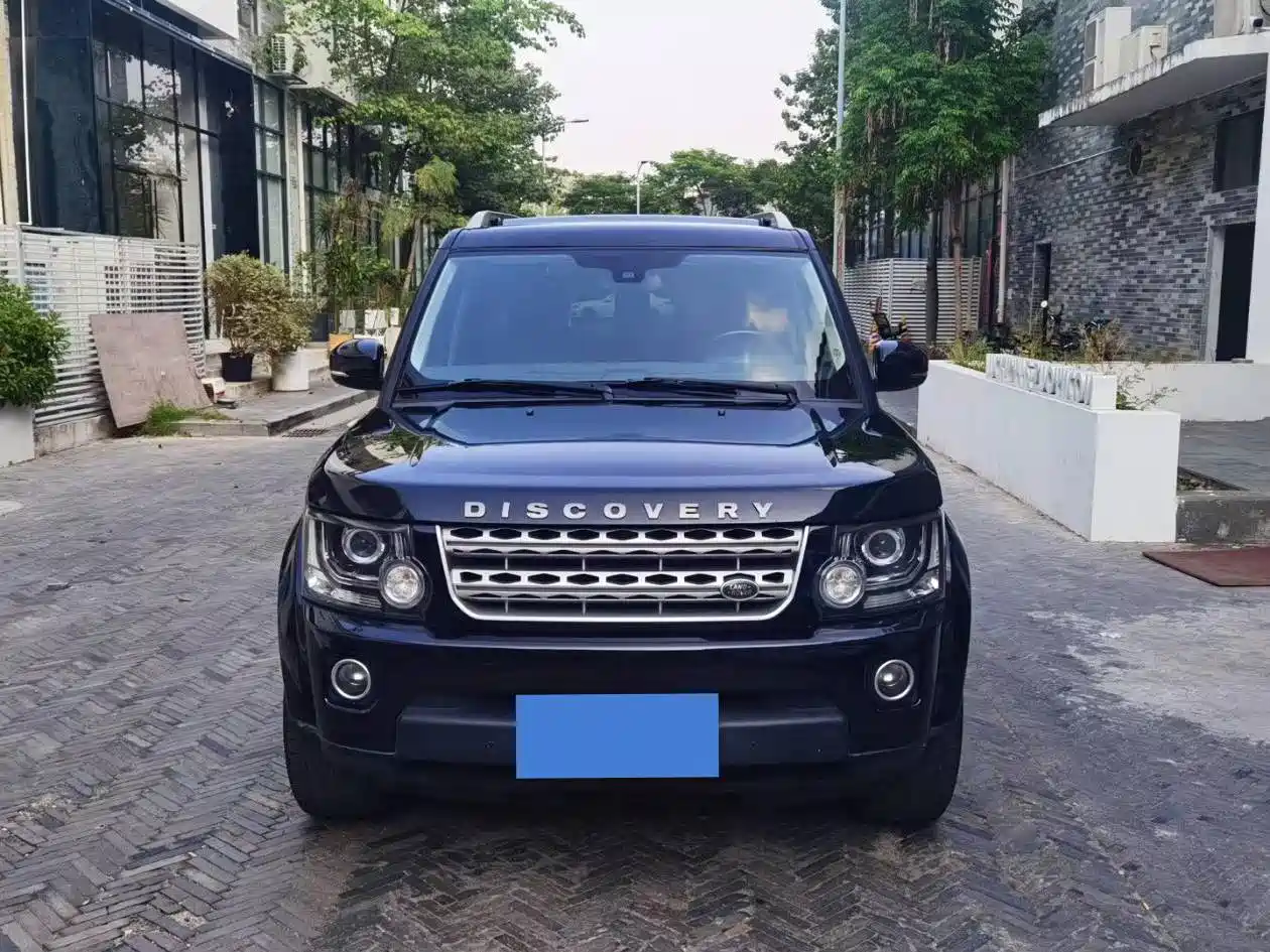 Land Rover Discovery 2016 3.0 SC V6 HSE фото 2