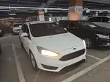 Фото 4 - Ford Focus