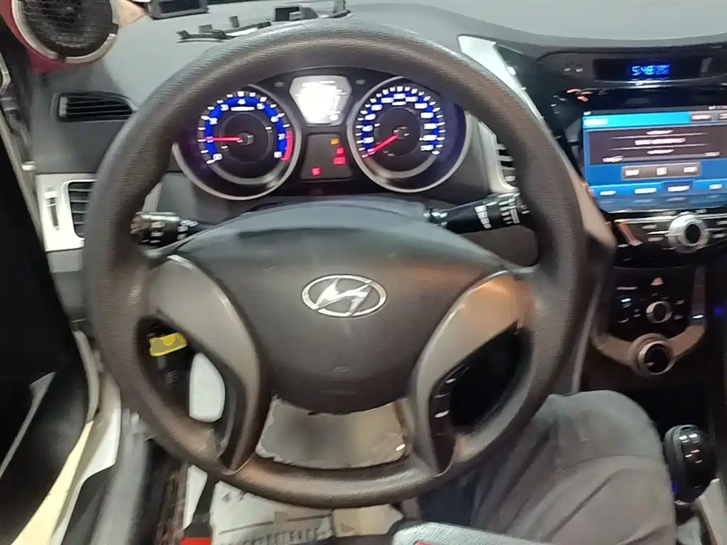 Hyundai Langdong 2016 1.6L Automatic Smart Edition фото 11