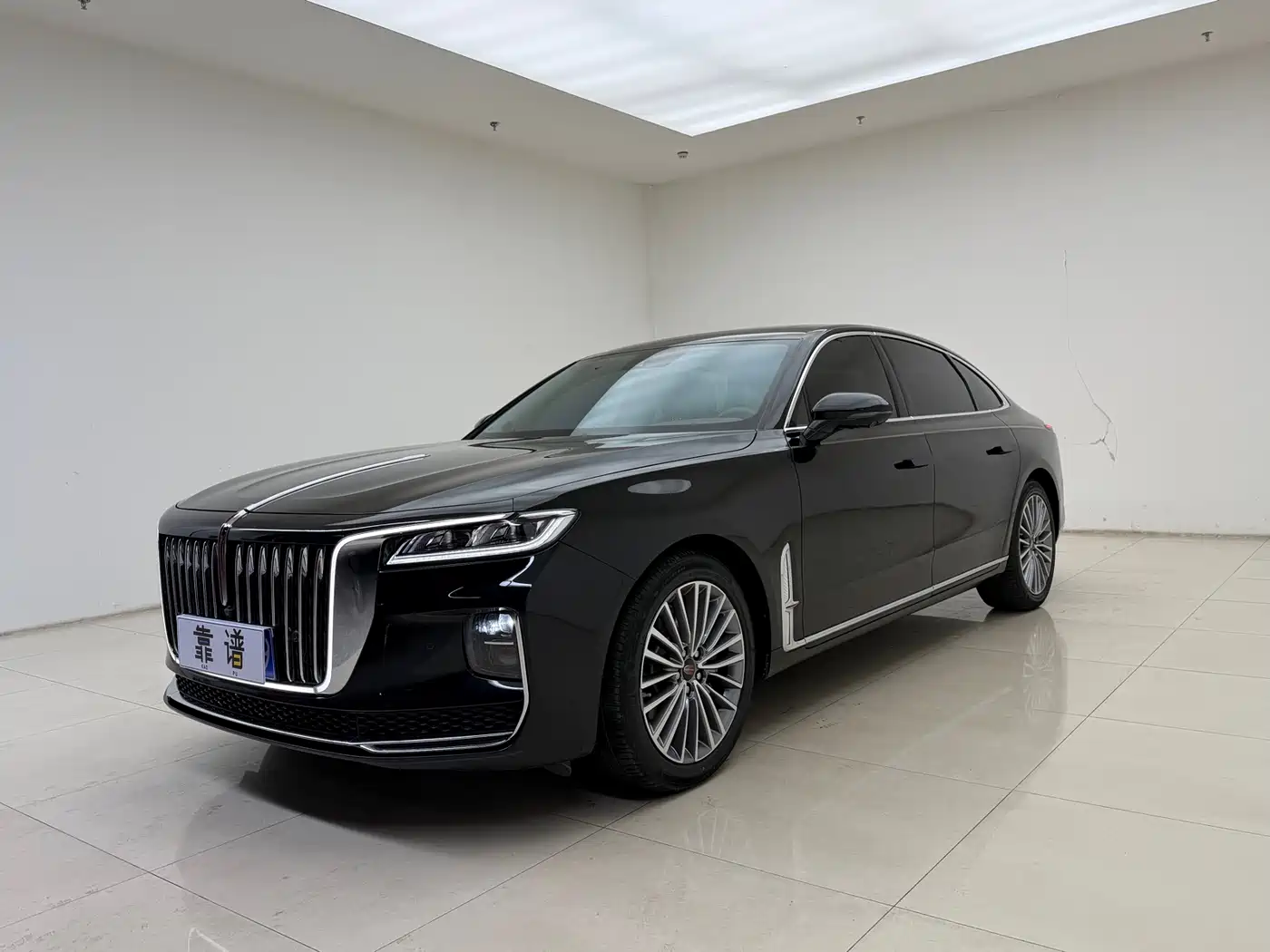Hongqi H9 2023 Model 2.0T Smart Connect Flagship Edition