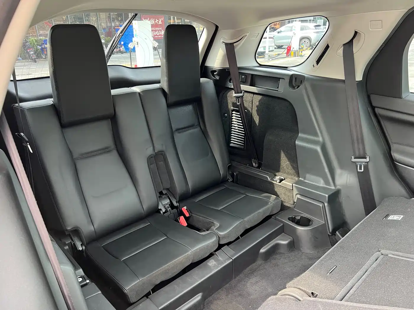 Land Rover Discovery Sport 2017 2.0T HSE фото 21