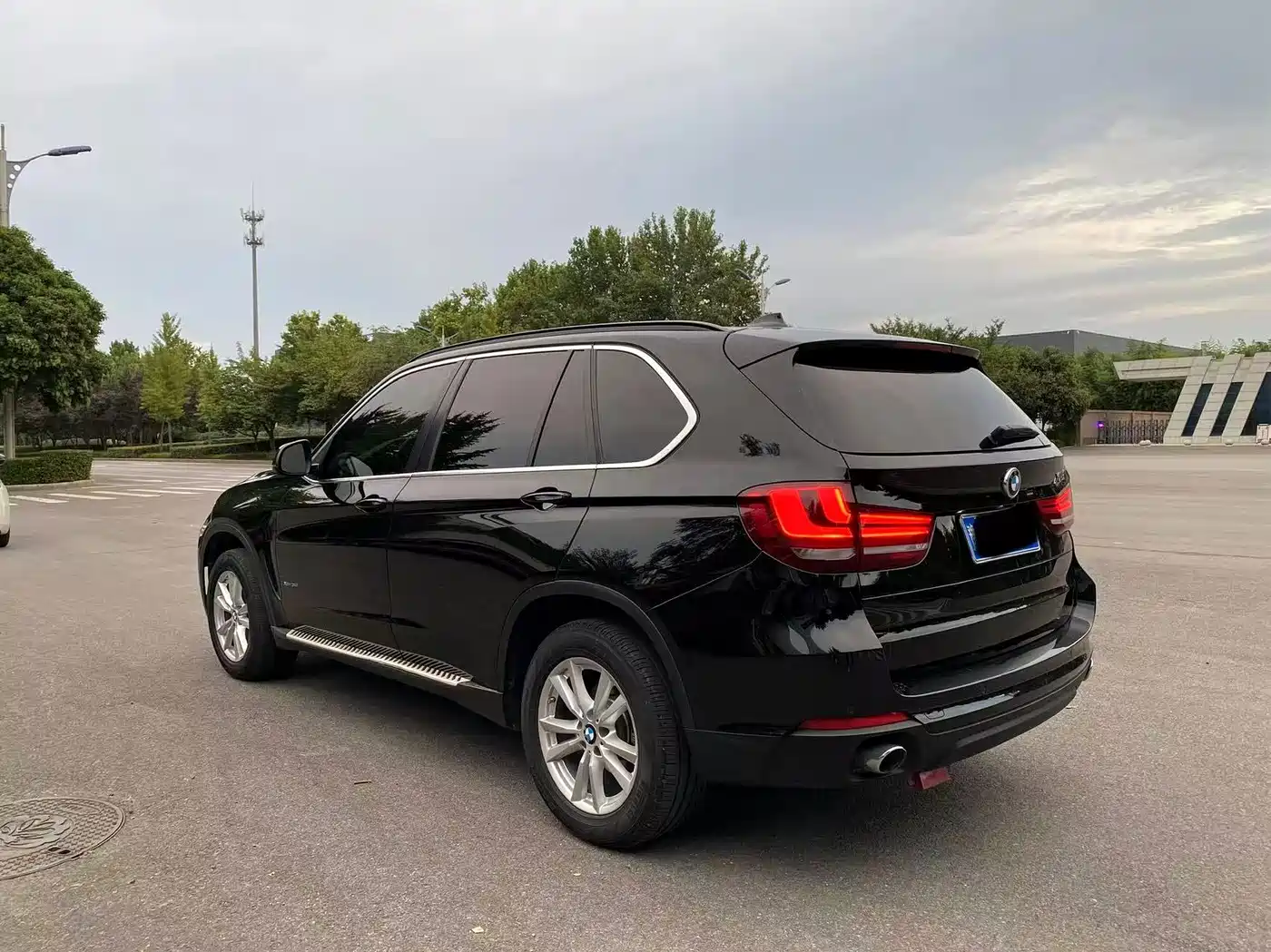 Photo 8 - BMW X5 (Import)