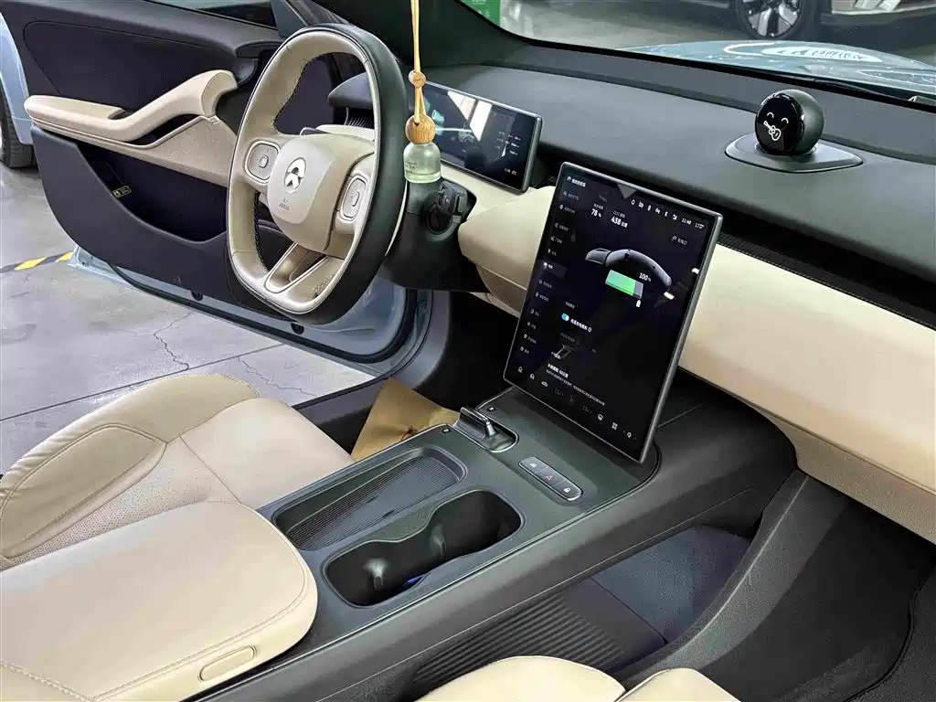 Фото 6 - NIO ET5