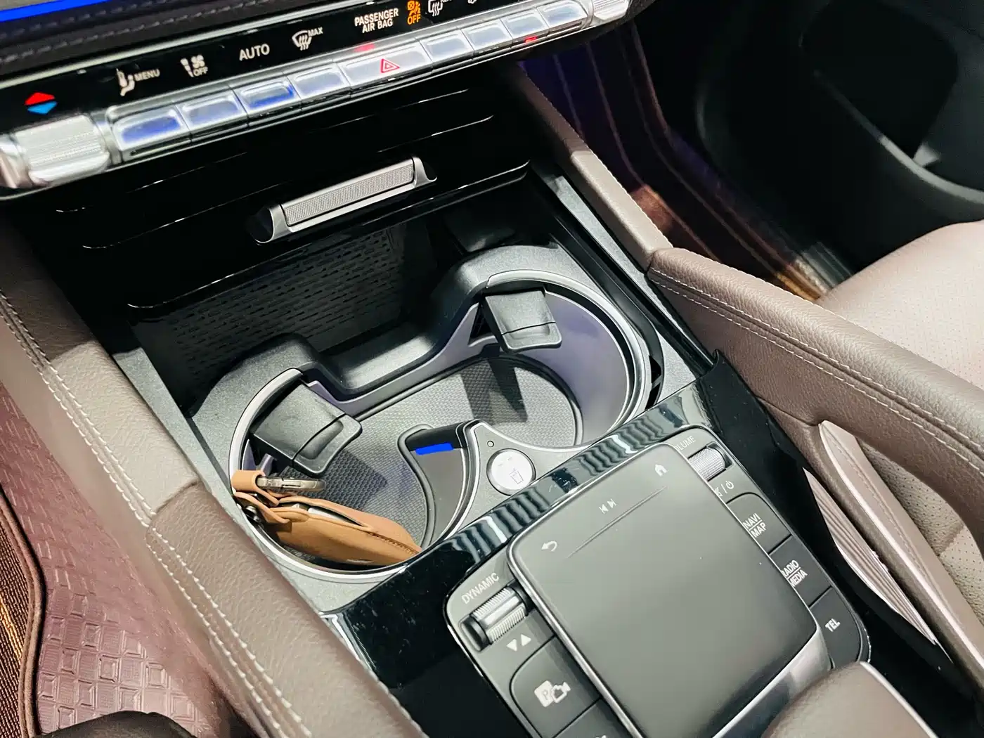 Mercedes-Benz GLS 2023 GLS 450 4MATIC Fashion Edition фото 13