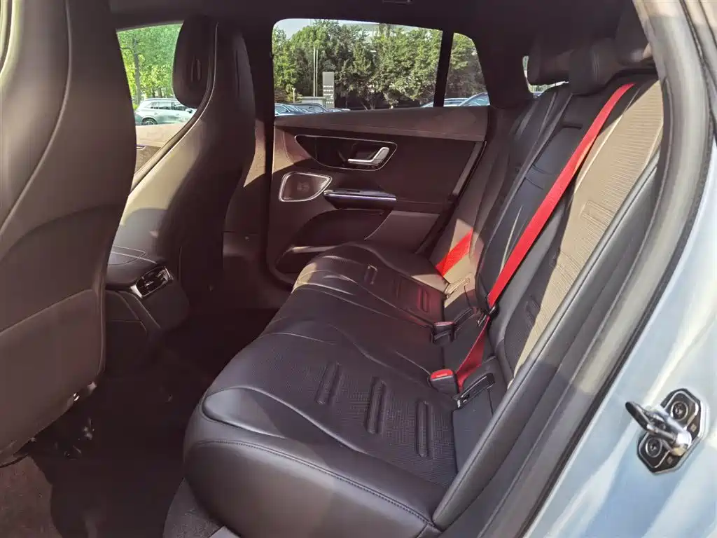 Mercedes-Benz EQE AMG 2023 AMG EQE 53 4MATIC+ фото 16