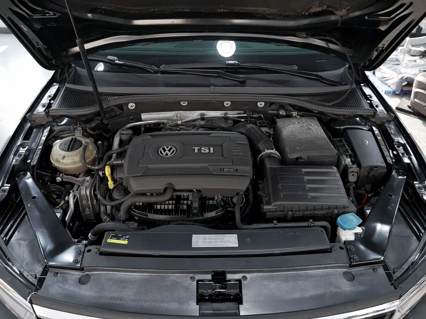 Volkswagen Magotan 2018 330TSI DSG Luxury фото 22