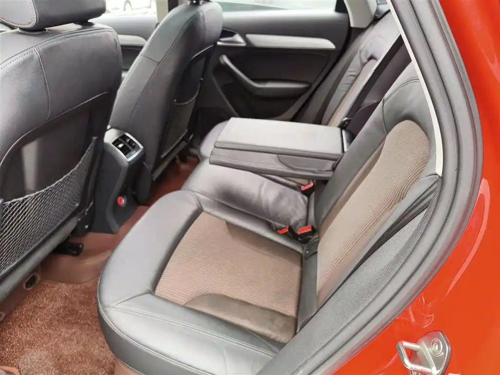 Audi Q3 2016 30 TFSI Fashion фото 17
