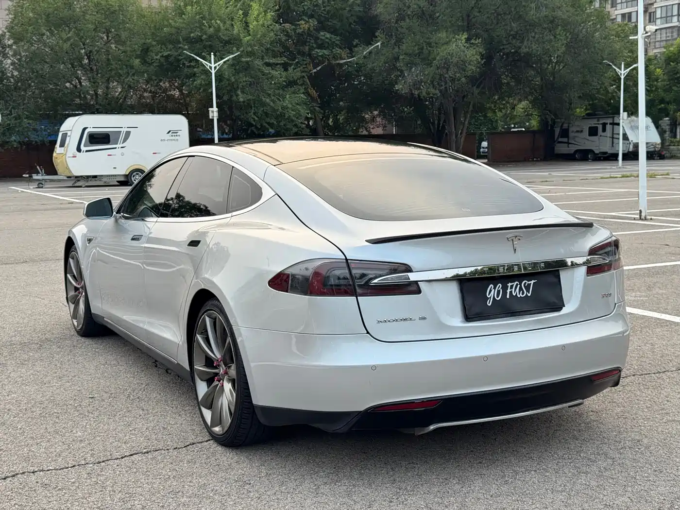 Tesla Model S 2015 2014 Model S P85