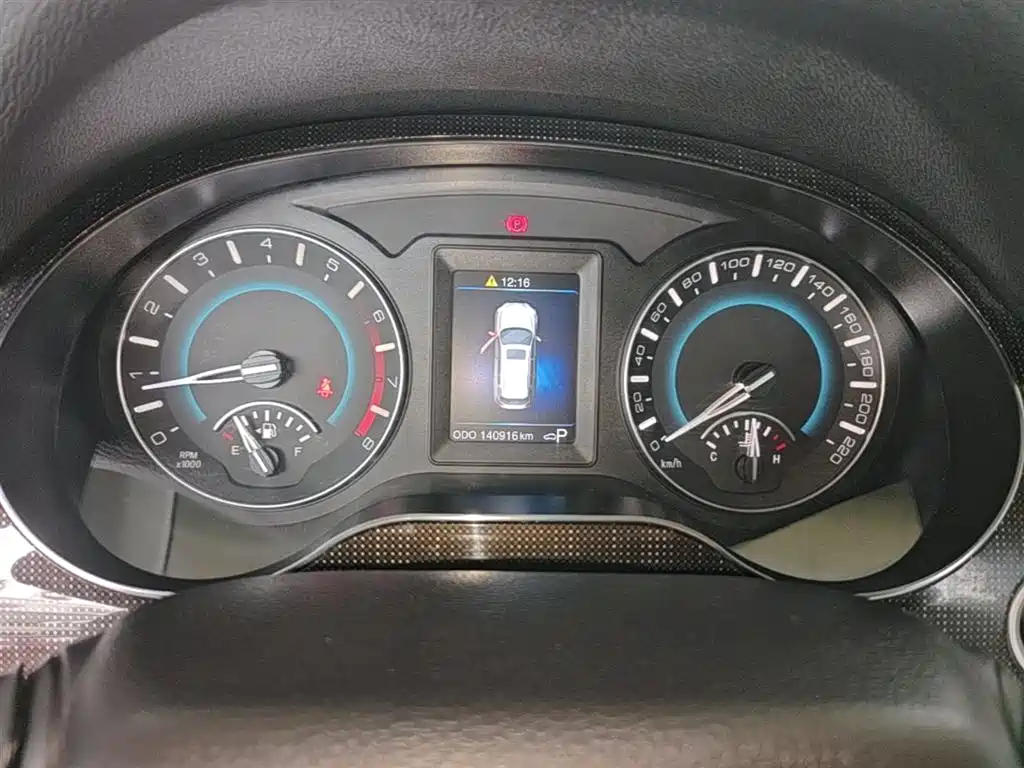 Haval H2 2015 1.5T Automatic 2WD Elite Edition фото 12