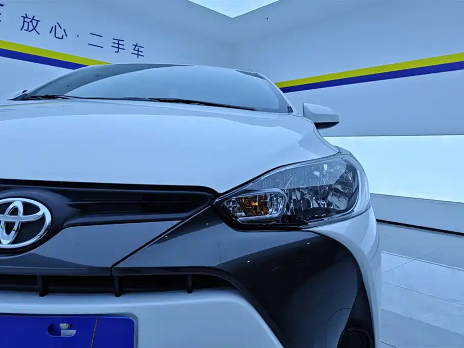 Toyota YARiS L Zhi Xiang 2022 1.5L CVT Leading PLUS Edition фото 5