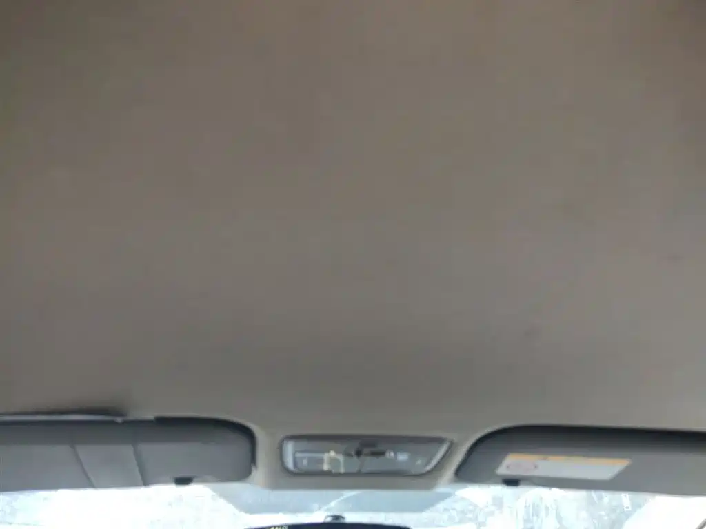 Toyota YARiS L Zhi Xuan 2015 1.5E Auto Charming Edition фото 9