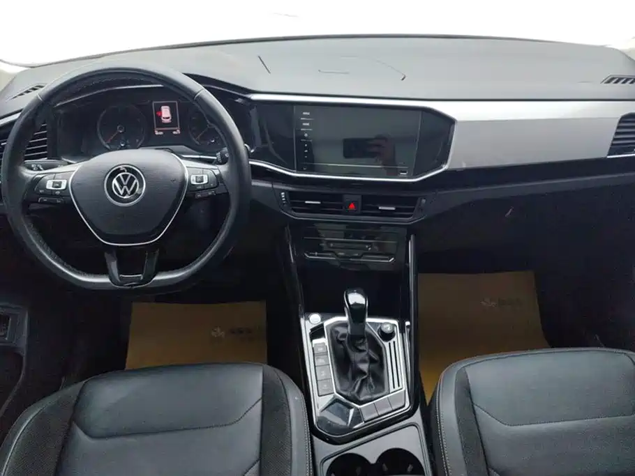 Volkswagen Tayron 2022 330TSI 2WD Luxury Smart Connect Edition фото 12