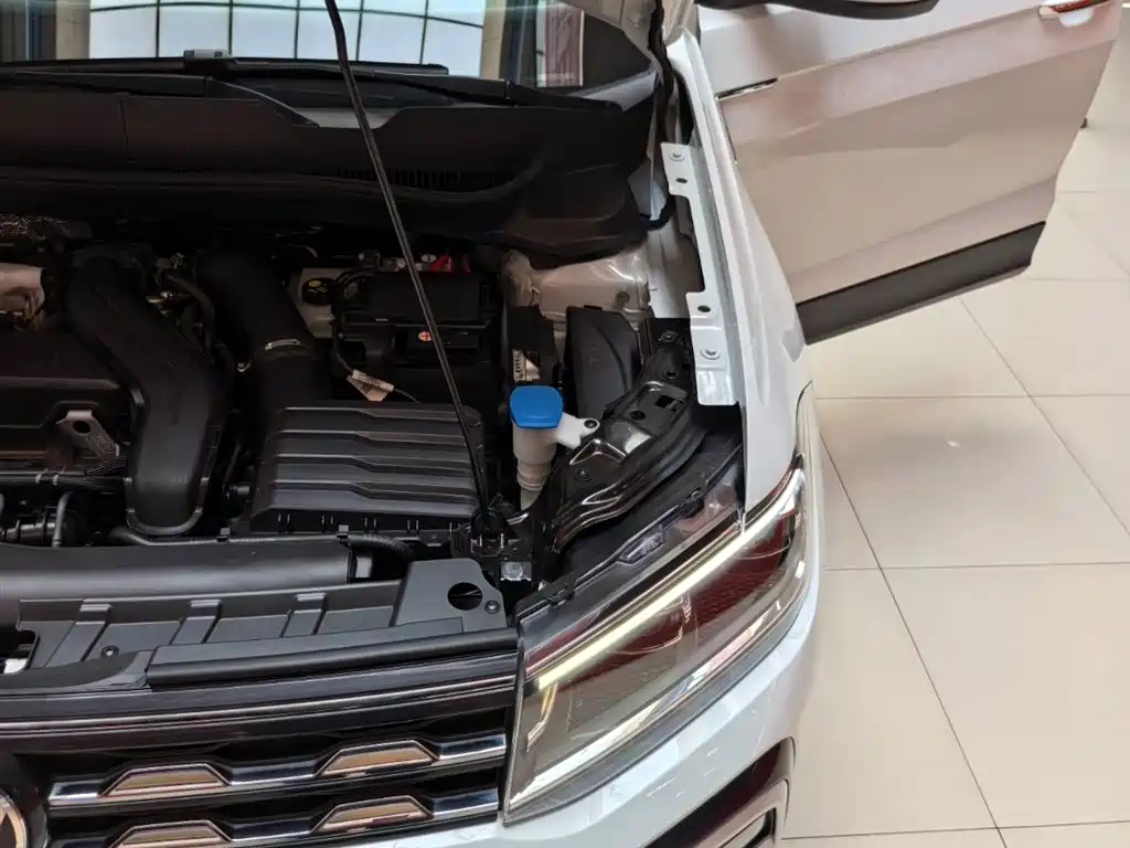 Volkswagen T-Cross 2023 300TSI DSG Comfort Edition фото 21