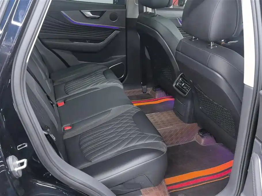 Hongqi HS5 2023 2.0T Flag Leader Pro Edition фото 11