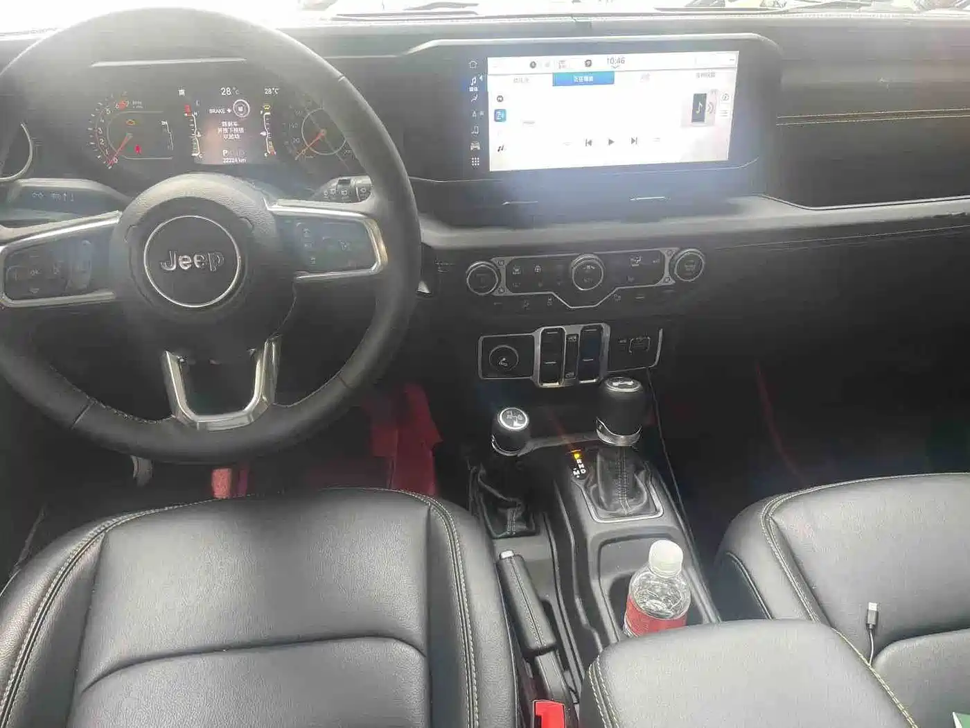 Jeep Wrangler 2025 2024 Model 2.0T Sahara Four-Door Version