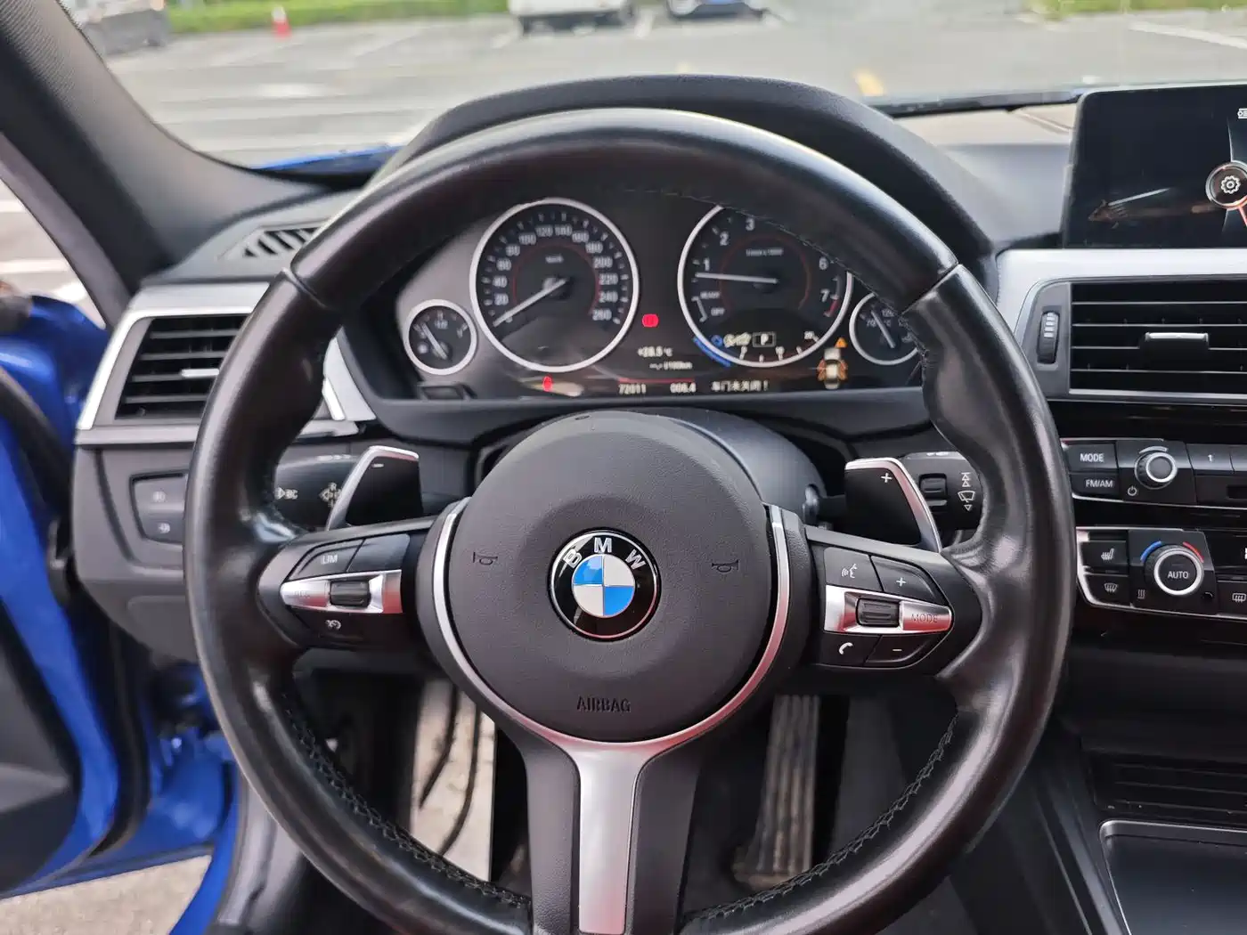 BMW 3 Series 2016 328i M Sport фото 14