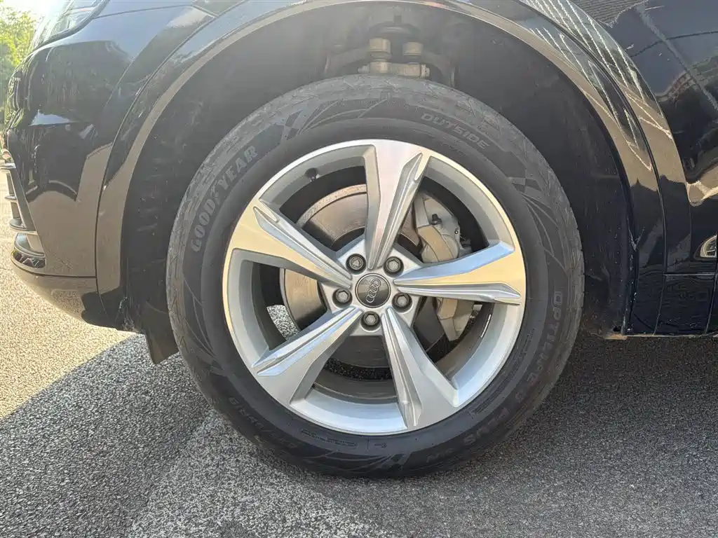 Audi Q5L 2020 40 TFSI Prestige Progressive фото 12
