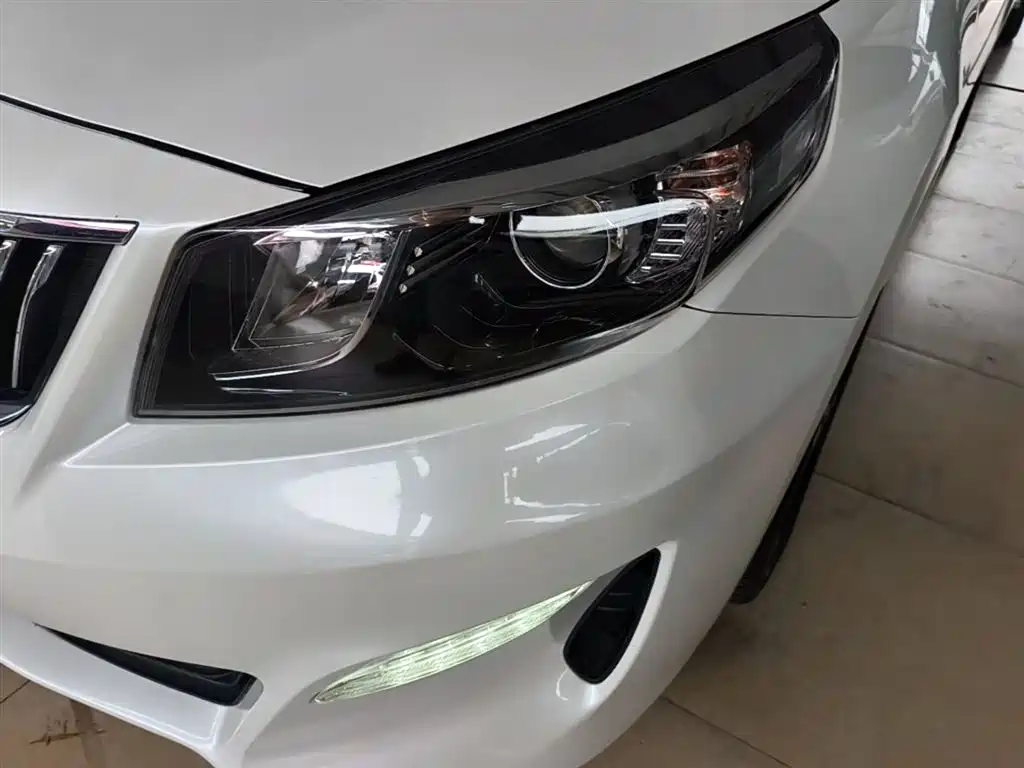 Kia Kaishen 2017 1.8L Automatic GLS фото 24