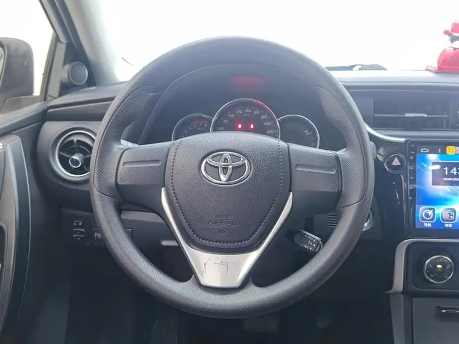 Toyota Corolla 2018 1.2T S-CVT GL Smart Edition фото 15
