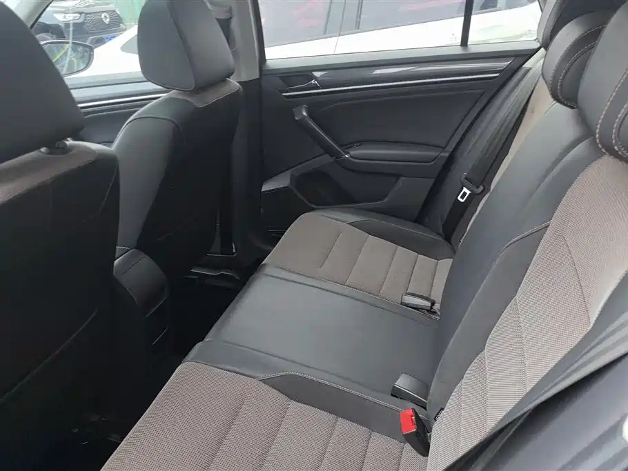 Volkswagen C-TREK 2018 1.5L Automatic Comfort фото 11