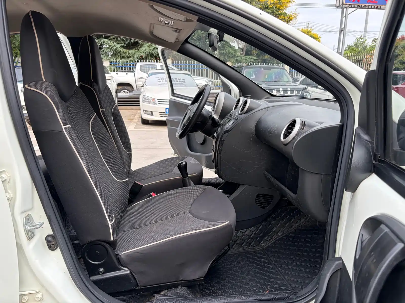 Фото 6 - BYD F0