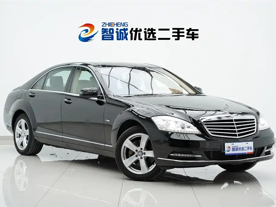 Mercedes-Benz S-Class 2011 S 350 L CGI фото 3