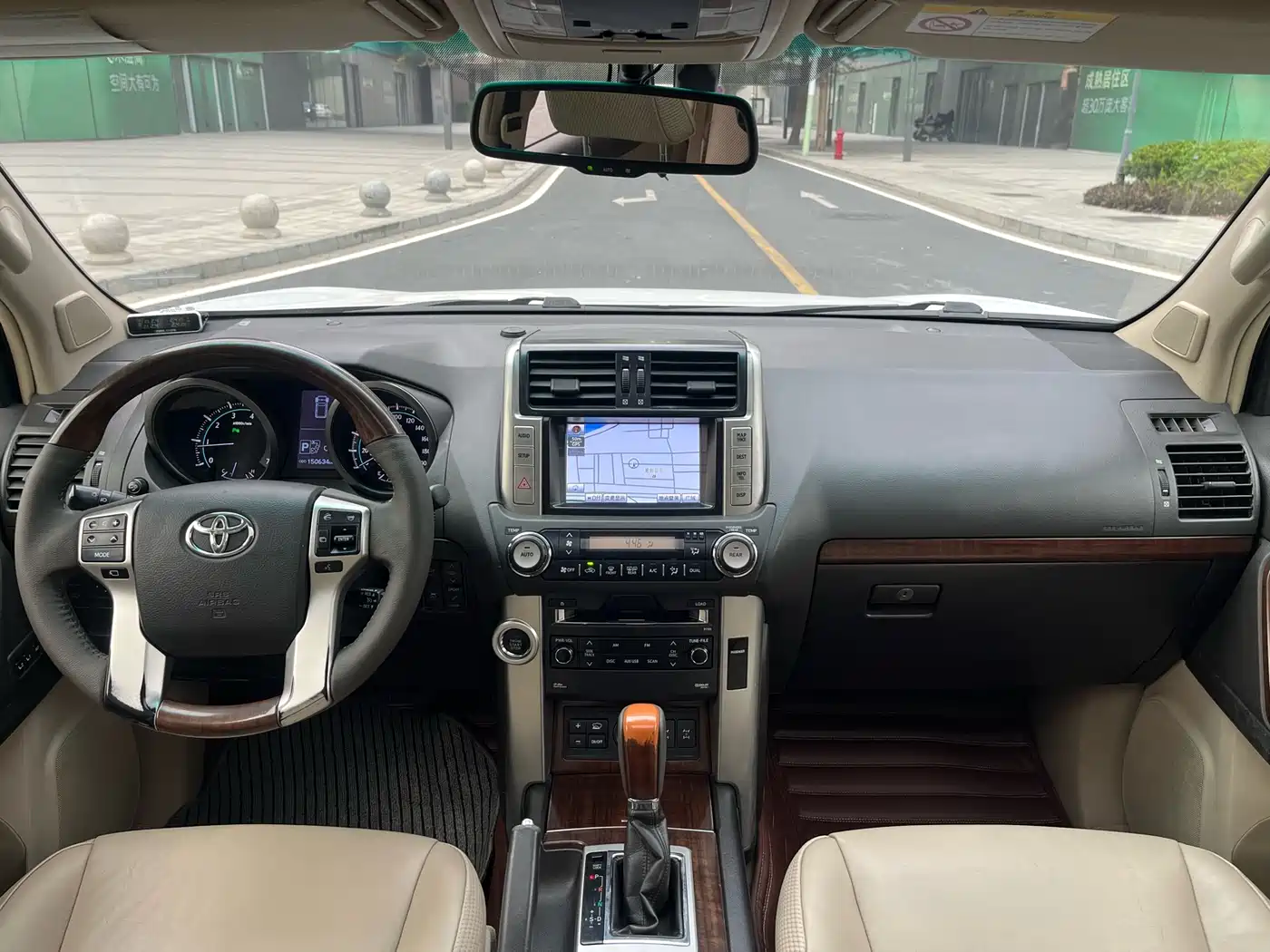 Toyota Prado 2010 4.0L Automatic VX NAVI фото 31