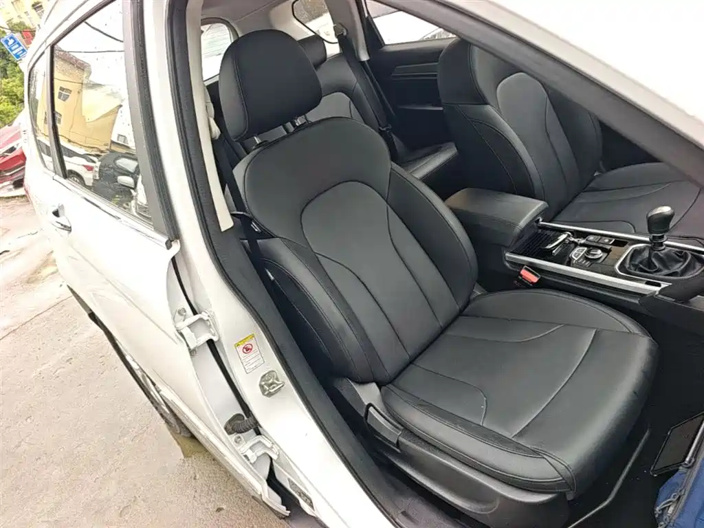 Haval H6 2018 Blue Label Sport 1.5T Manual 2WD Elite фото 20