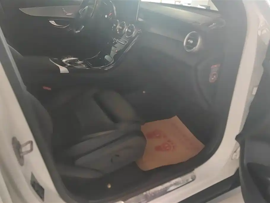 Mercedes-Benz GLC 2016 GLC 200 4MATIC фото 8